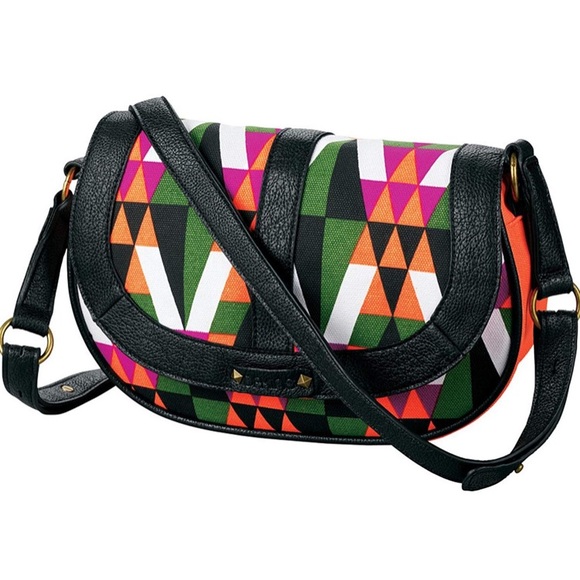 Dakine Handbags - Tribal Kenzie purse 💥
